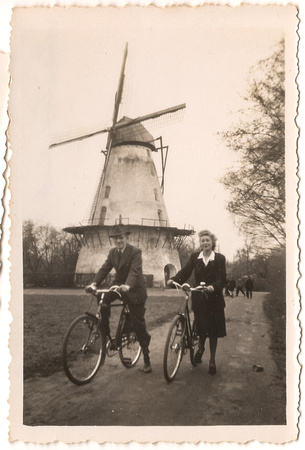 Gaston & Mary VanPoeyer at Windmill